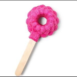 LUSH RASPBERRY BLOWERS